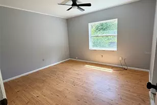 4919 NE 2nd Ave, Gainesville, FL 32641 - Photo 5