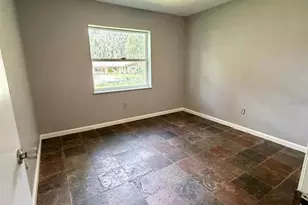 4919 NE 2nd Ave, Gainesville, FL 32641 - Photo 7