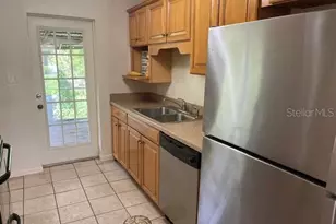 4921 NW 37th Dr, Gainesville, FL 32605 - Photo 3