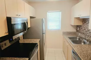 3935 SW 26th Terrace, Gainesville, FL 32608 - Photo 5