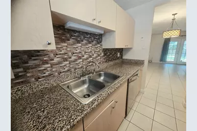 3935 SW 26th Terrace #B, Gainesville, FL 32608 - Photo 3