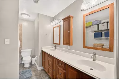 1434 SW 25th Place #C2, Gainesville, FL 32608 - Photo 15