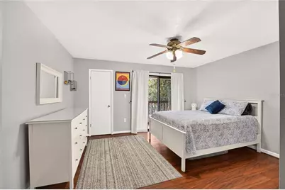 1434 SW 25th Place #C2, Gainesville, FL 32608 - Photo 9