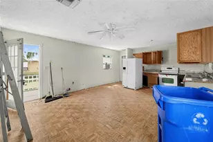 1048 N Missouri Ave, Lakeland, FL 33805 - Photo 3