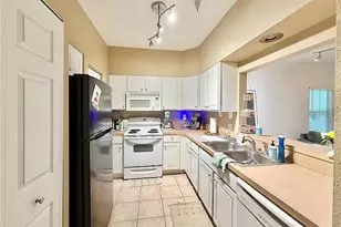 9177 SW 52nd Rd, Gainesville, FL 32608 - Photo 5