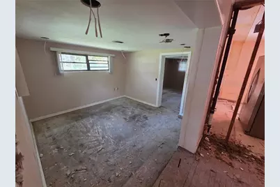 2212 NE 8th Avenue, Gainesville, FL 32641 - Photo 3