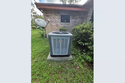 2212 NE 8th Avenue, Gainesville, FL 32641 - Photo 35