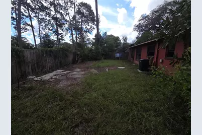 1129 NE 24th Terrace, Gainesville, FL 32641 - Photo 19