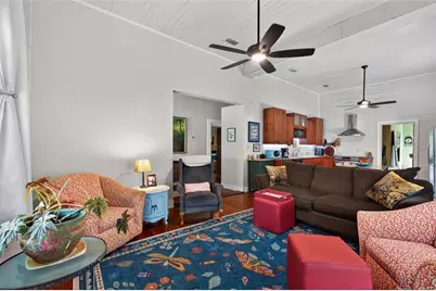 18445 NW 235th Street, High Springs, FL 32643 - Photo 9