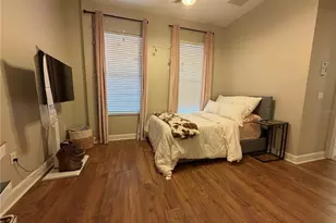 1320 NW 3rd Ave, Gainesville, FL 32603 - Photo 9