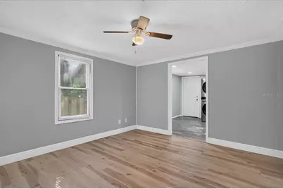 1315 NE 3rd Avenue, Gainesville, FL 32641 - Photo 11