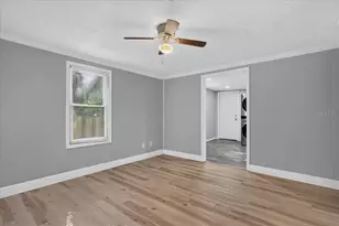 1315 NE 3rd Ave, Gainesville, FL 32641 - Photo 11