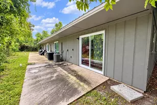 824 SE 1st Ave, Gainesville, FL 32601 - Photo 13