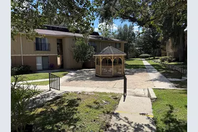 507 NW 39th Road #102, Gainesville, FL 32607 - Photo 1