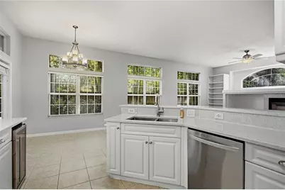915 SW 86th Way, Gainesville, FL 32607 - Photo 19