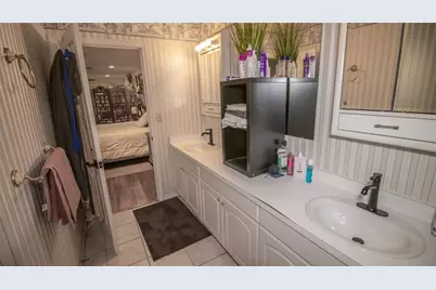 241 SE 5th Avenue, Melrose, FL 32666 - Photo 15