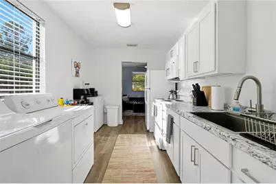 825 NW 19th Avenue, Gainesville, FL 32609 - Photo 13