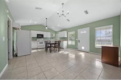389 SW Kemp Court, Lake City, FL 32024 - Photo 3