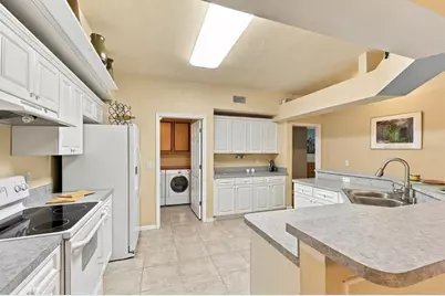 10538 NW 28th Lane, Gainesville, FL 32606 - Photo 5
