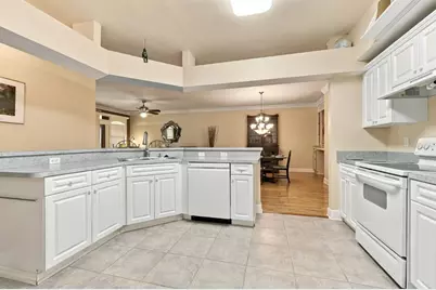 10538 NW 28th Lane, Gainesville, FL 32606 - Photo 7