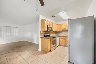 1321 NE 20th Ave, Gainesville, FL 32609 - Photo 7