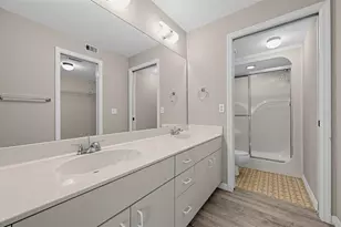 196 Belina Dr, Naples, FL 34104 - Photo 19