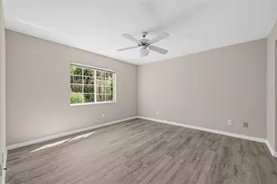 196 Belina Dr, Naples, FL 34104 - Photo 15