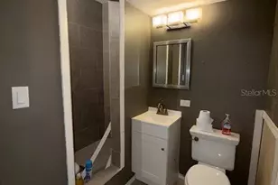914 SW 8th Ave, Gainesville, FL 32601 - Photo 3