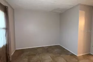 914 SW 8th Ave, Gainesville, FL 32601 - Photo 15