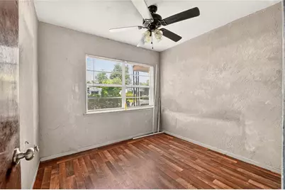 907 NE 24th Street, Gainesville, FL 32641 - Photo 19