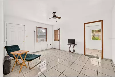 907 NE 24th Street, Gainesville, FL 32641 - Photo 11