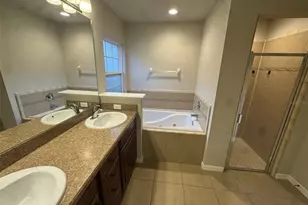 8390 SW 78th Rd, Gainesville, FL 32608 - Photo 9