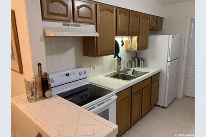 3706 NW 45th Street #B, Gainesville, FL 32607 - Photo 5