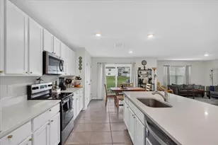 17123 NW 177th Terrace, Alachua, FL 32615 - Photo 9