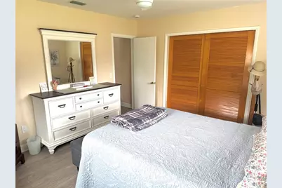 1527 Lakeview Road, Clearwater, FL 33756 - Photo 15