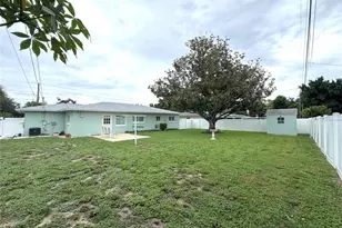 1527 Lakeview Rd, Clearwater, FL 33756 - Photo 27
