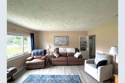1527 Lakeview Road, Clearwater, FL 33756 - Photo 9