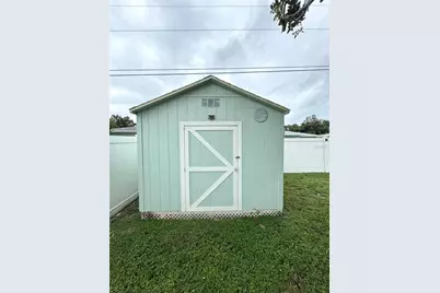 1527 Lakeview Road, Clearwater, FL 33756 - Photo 25