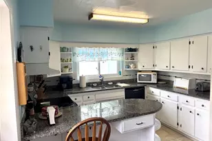 1527 Lakeview Rd, Clearwater, FL 33756 - Photo 3