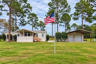 10190 SE Co Rd 319, Trenton, FL 32693 - Photo 1