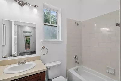 727 NW 4th Avenue, Gainesville, FL 32601 - Photo 17