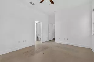 727 NW 4th Ave, Gainesville, FL 32601 - Photo 21
