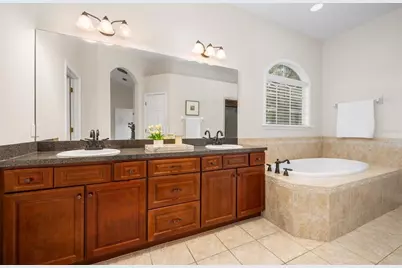 11952 NW 69th Way, Alachua, FL 32615 - Photo 23