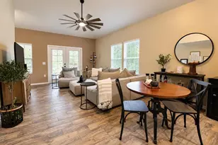 9124 SW 51st Rd, Gainesville, FL 32608 - Photo 11