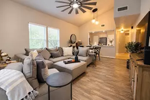 9124 SW 51st Rd, Gainesville, FL 32608 - Photo 13
