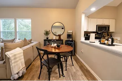9124 SW 51 Road #B 303, Gainesville, FL 32608 - Photo 7