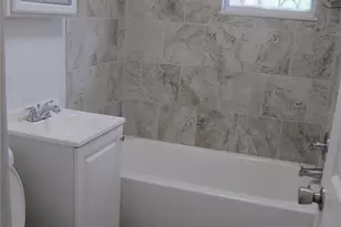2325 SE 12th St, Gainesville, FL 32641 - Photo 13
