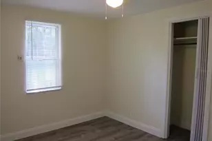 2325 SE 12th St, Gainesville, FL 32641 - Photo 5