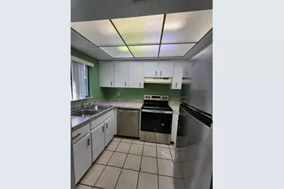 702 SW 70 Terrace #A, Gainesville, FL 32607 - Photo 7