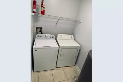 3921 SW 34th Street #301, Gainesville, FL 32608 - Photo 13